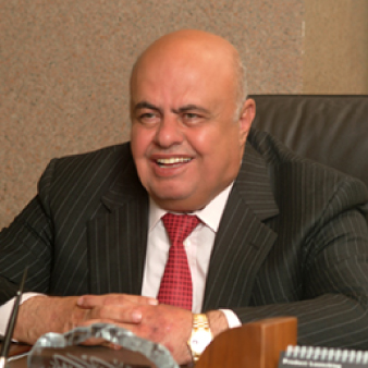 Dr. Ahmad (1)